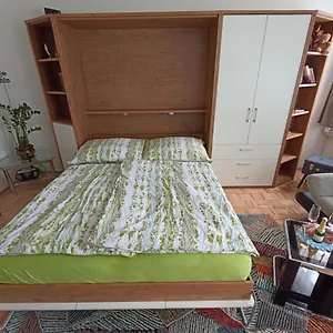 city-apartmentstudio-mit-tiefgarage.graz-austria-hotels.com/