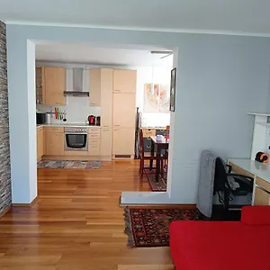 Apartment Moderne Und Schoene 